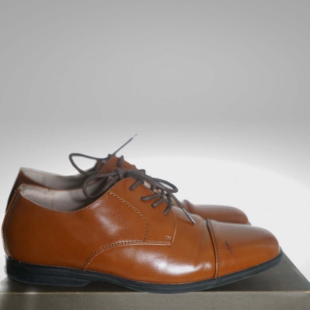 Florsheim shoe company, Boys formal shoes. - Picture 7 of 10